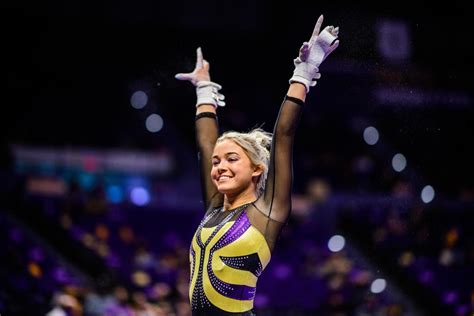 LSU Gymnast Olivia Dunne Makes SI Swimsuit Debut